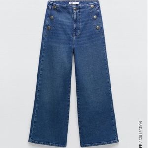 NWOT Zara Cropped Wide Leg Buttoned Jeans